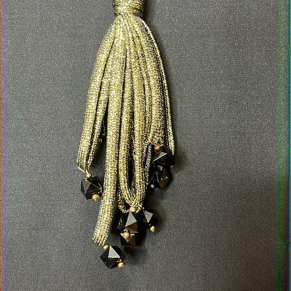 NWT Melissa Paige Womans Black Suede Stretch BONUS NECKLACE Blouse Top 1X PLUS - Picture 9 of 11